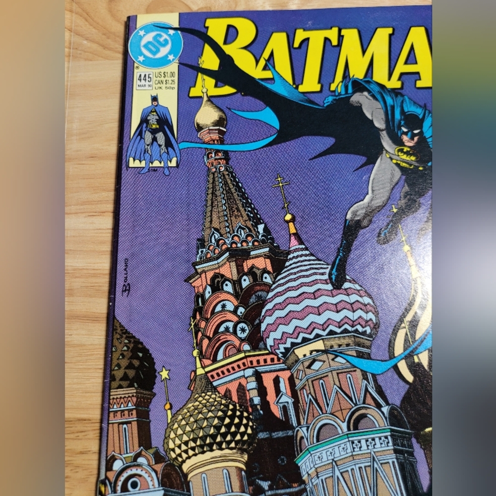 Batman In Russia Number 445 - Picture 4 of 5